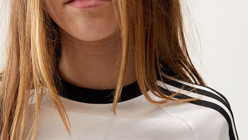 自动化装夹技术可以有效解决人工装夹的痛点。它具有以下优势：